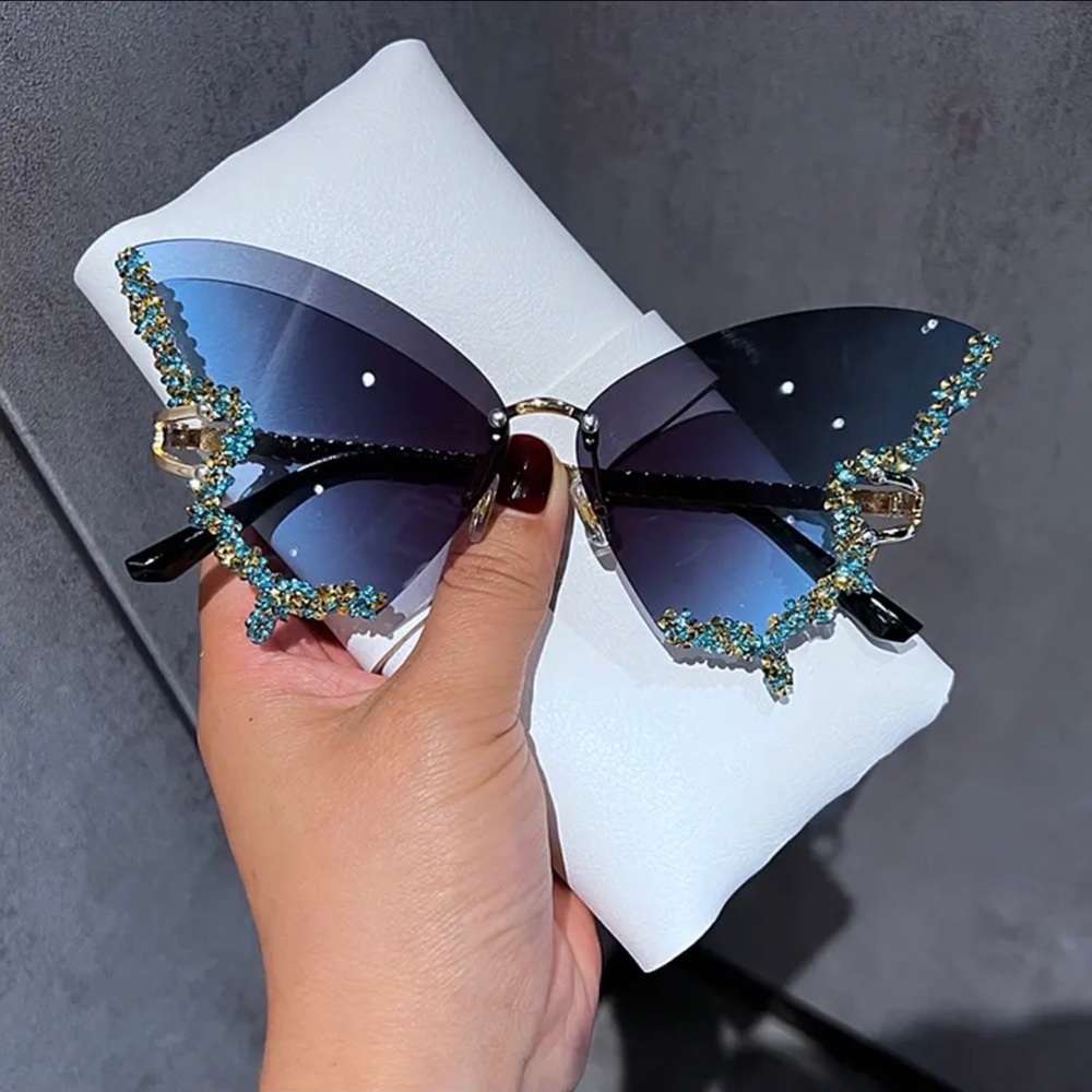 Oversized Butterfly blue sunglasses, NWT